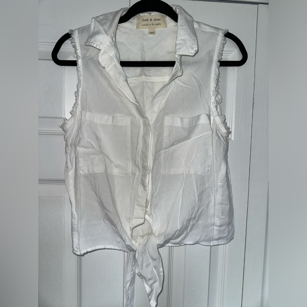 Cloth & Stone cropped shirt
